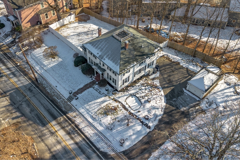 612 Massachusetts Ave