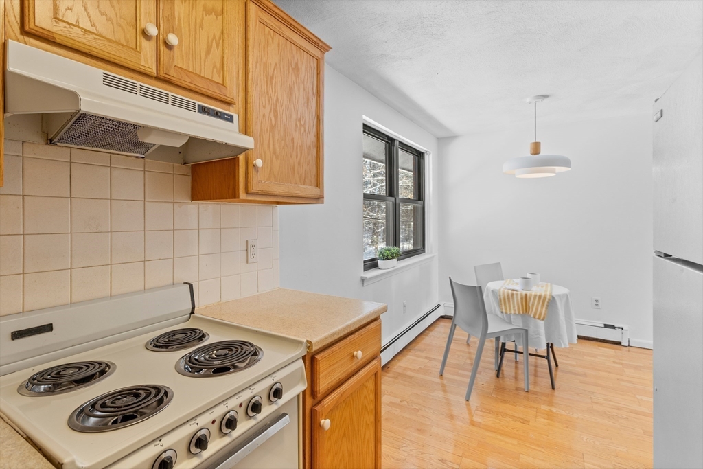 2 Town House Ln # 6