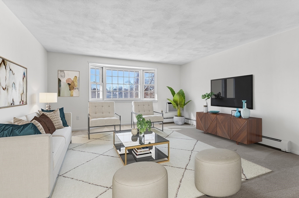 2 Town House Ln # 6
