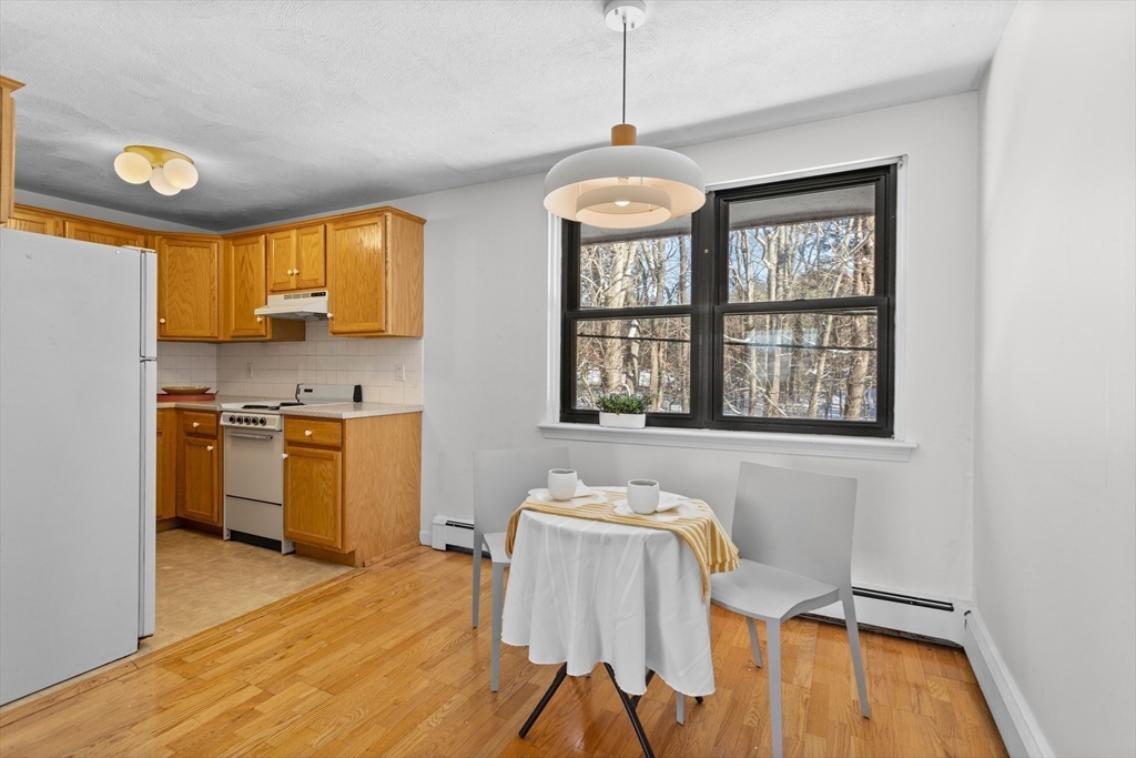 2 Town House Ln # 6