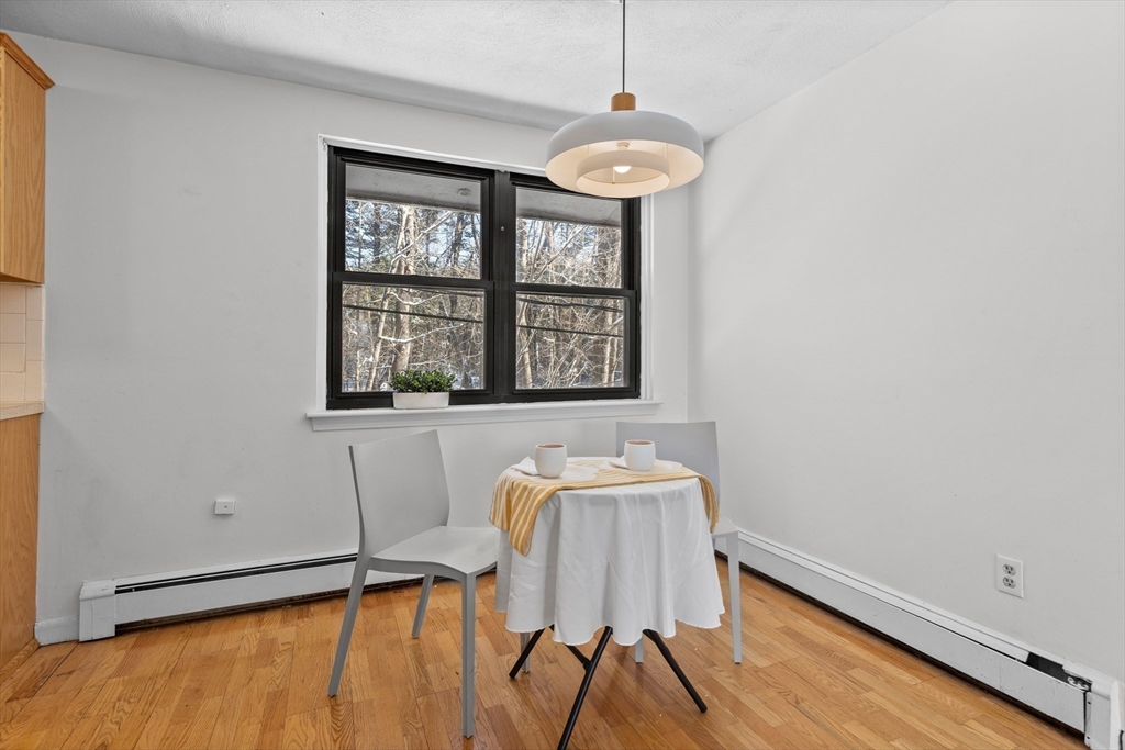 2 Town House Ln # 6