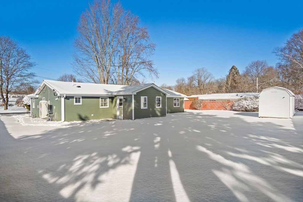 4 Jethro St
