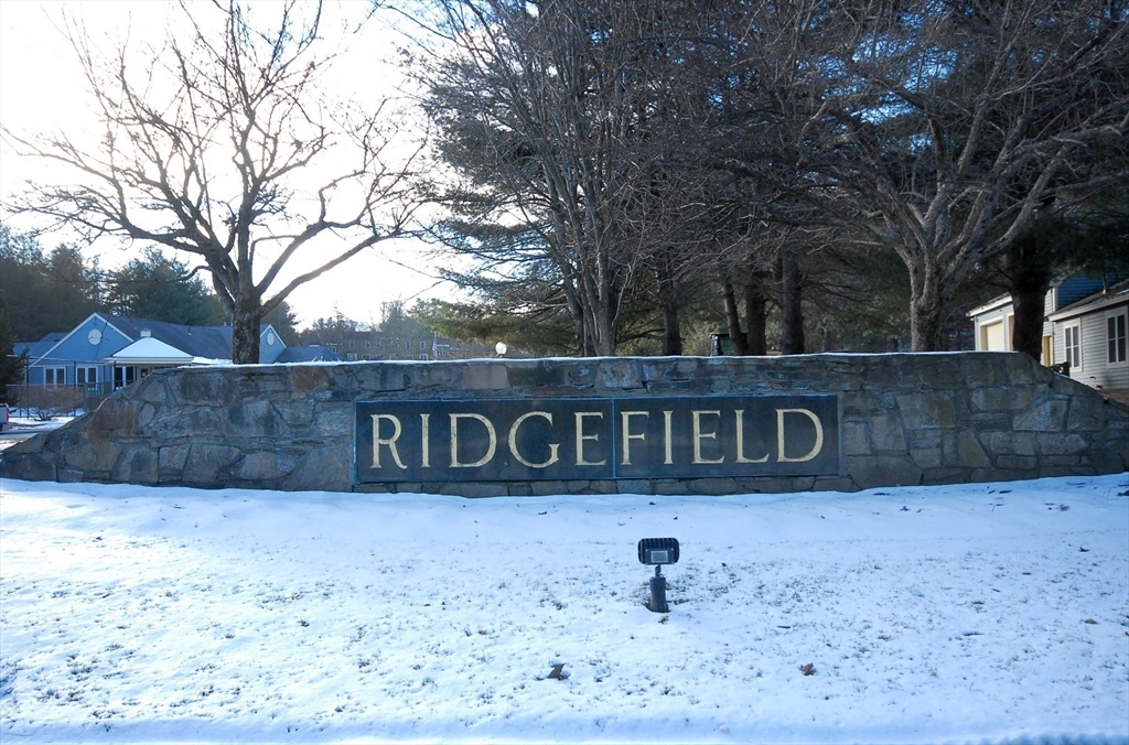606 Ridgefield Circle # D