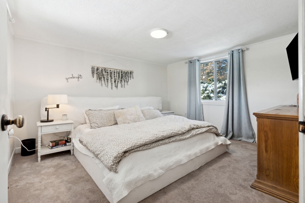 10 Maplewood Ave