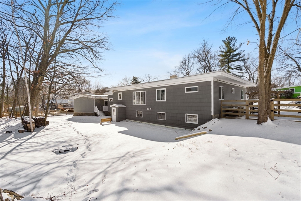 10 Maplewood Ave