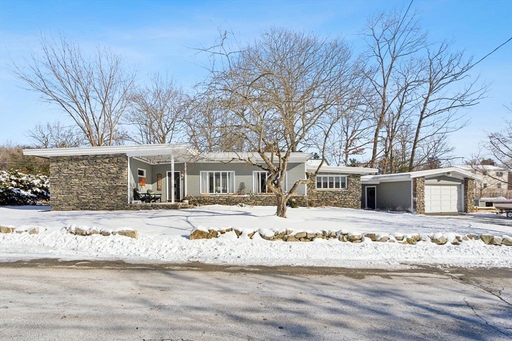 10 Maplewood Ave