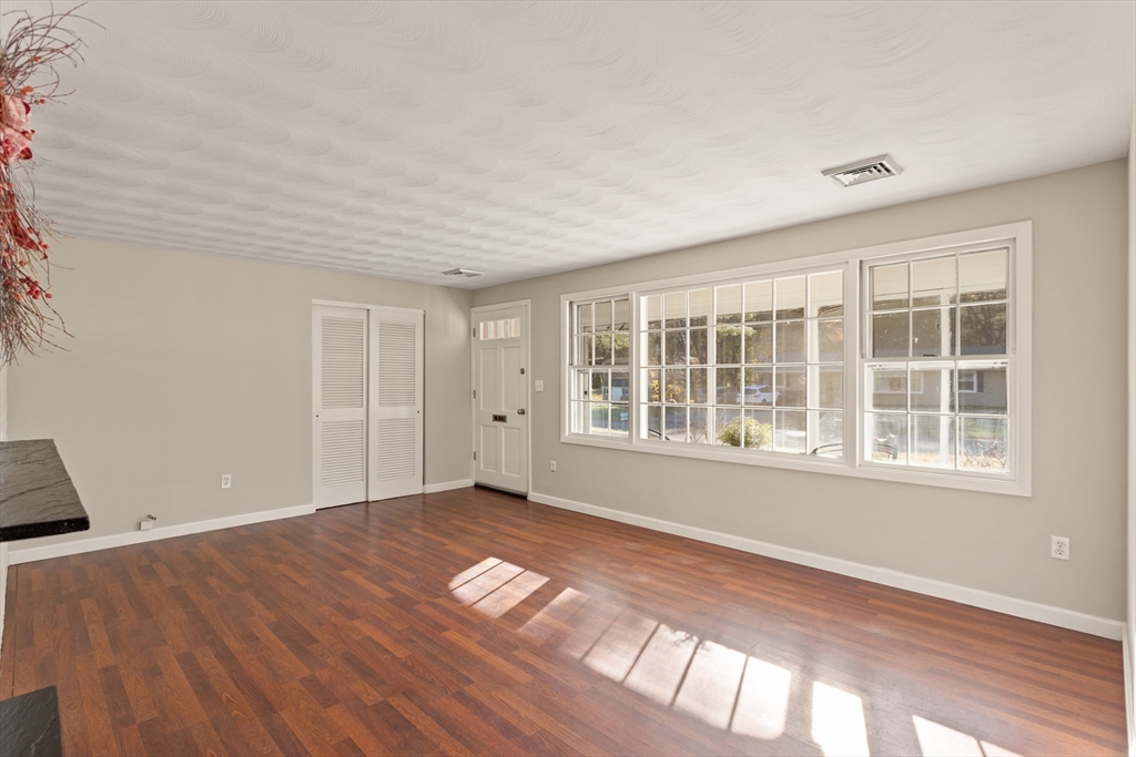 3 Fisher Rd
