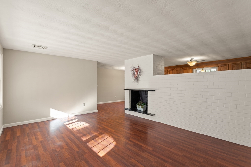 3 Fisher Rd