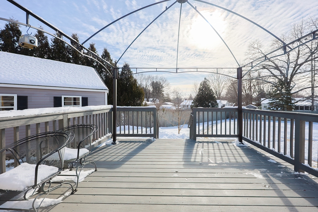 61 Helen Dr