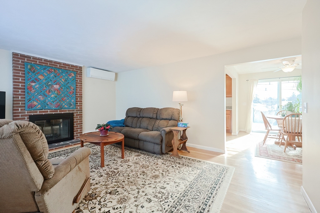61 Helen Dr