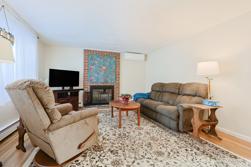 61 Helen Dr
