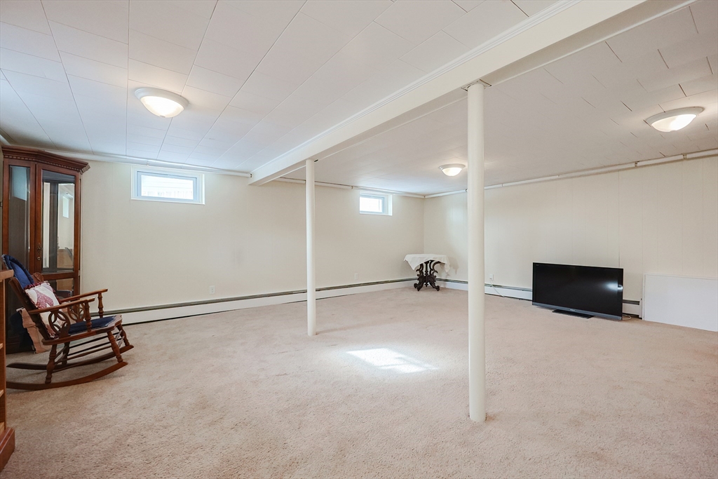 61 Helen Dr