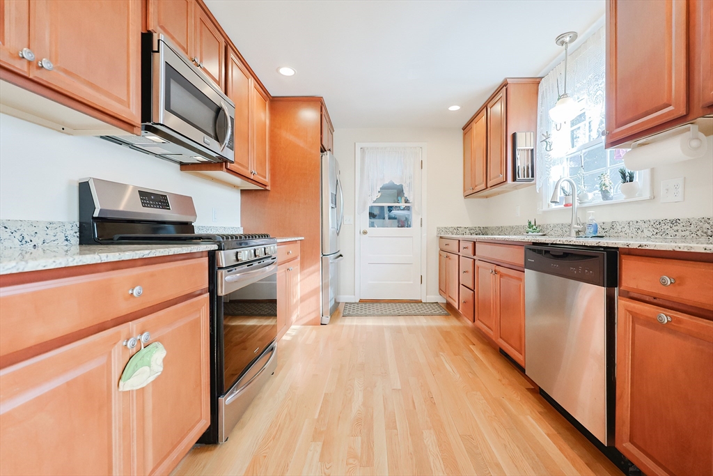 61 Helen Dr