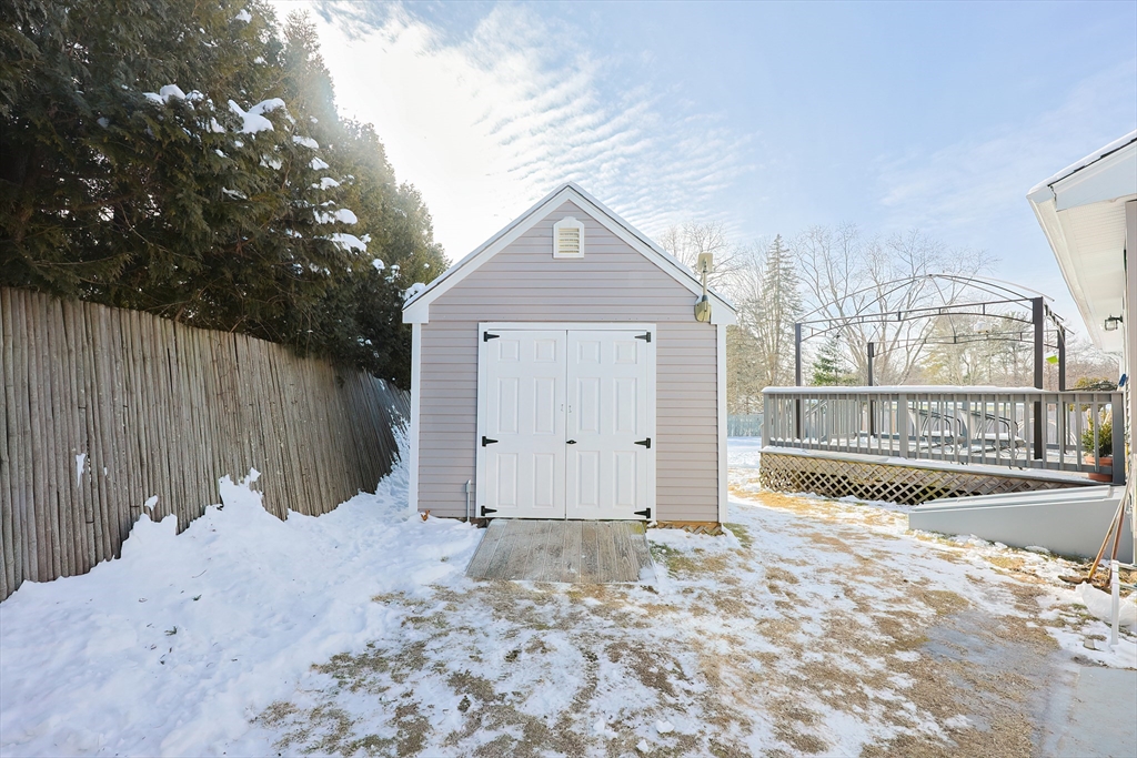 61 Helen Dr