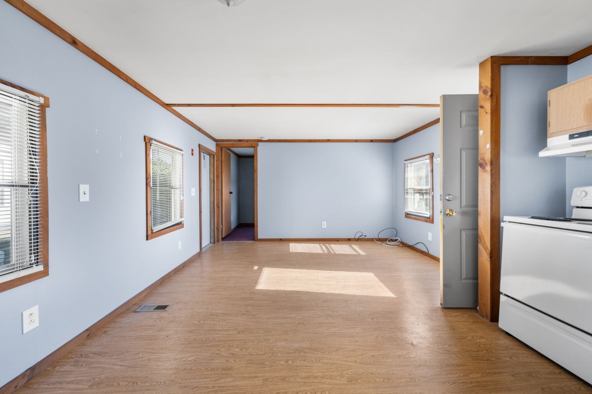 751 Washington St Unit: 1 A+B