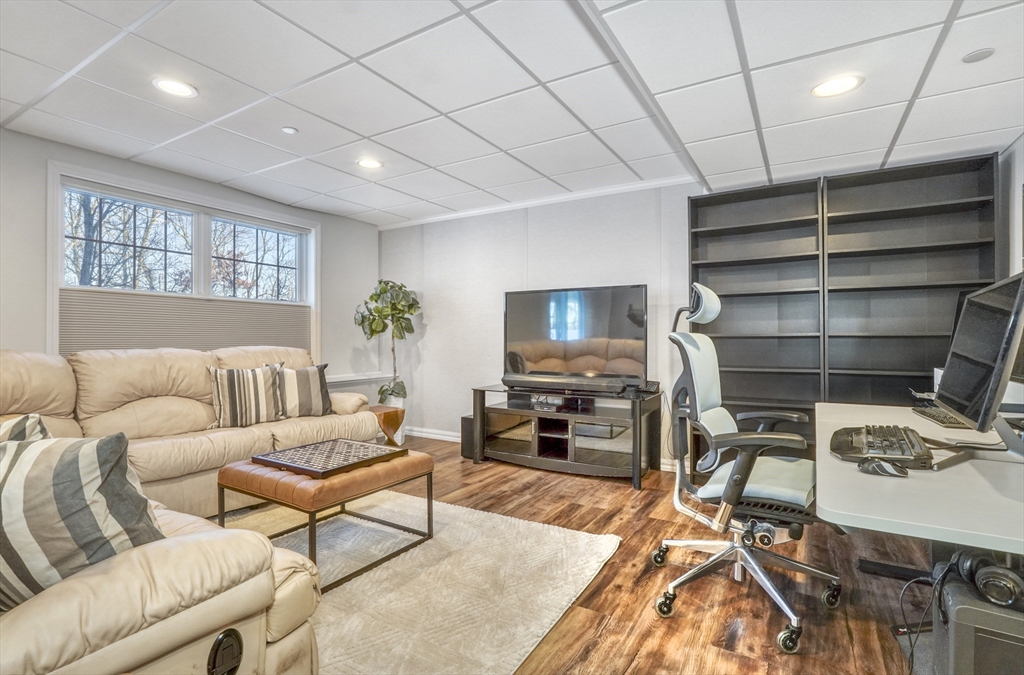 100 Baldwin Avenue # 17