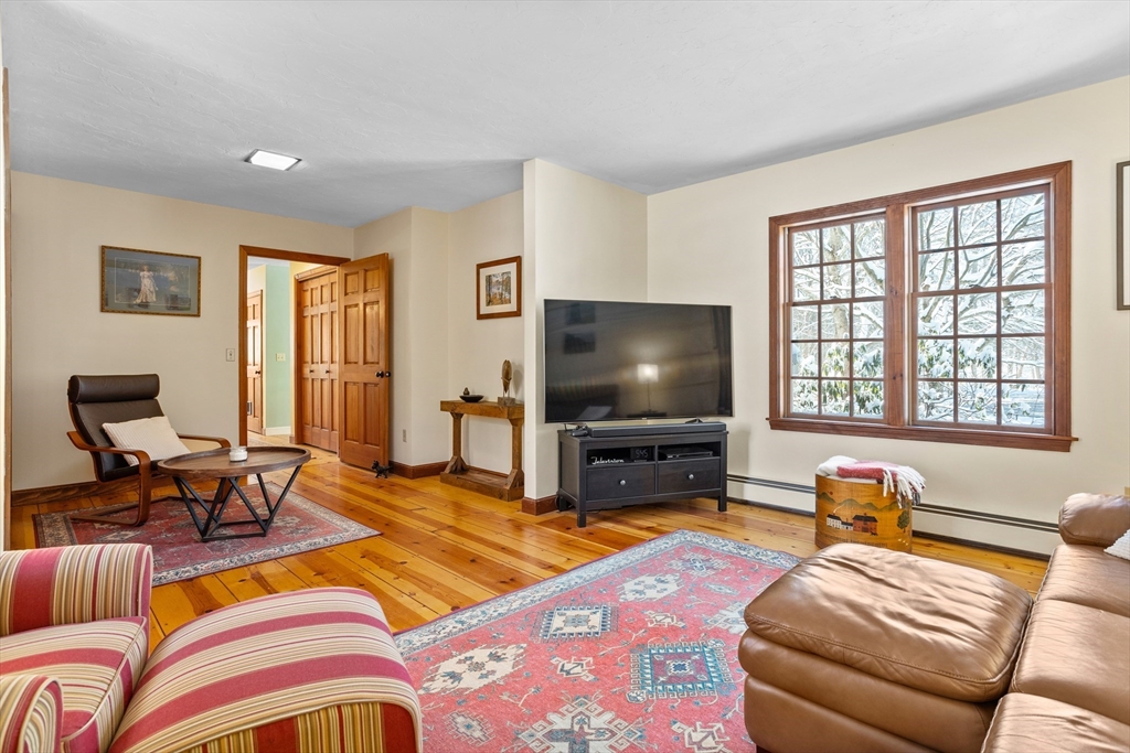 117 Burnham Rd