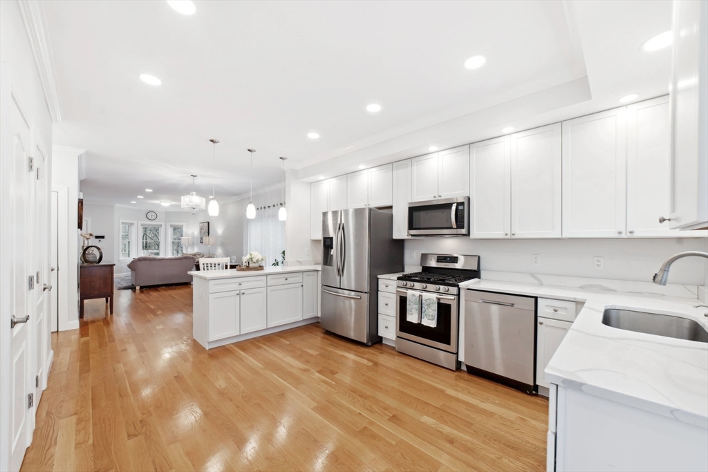 9 Webster St # 1