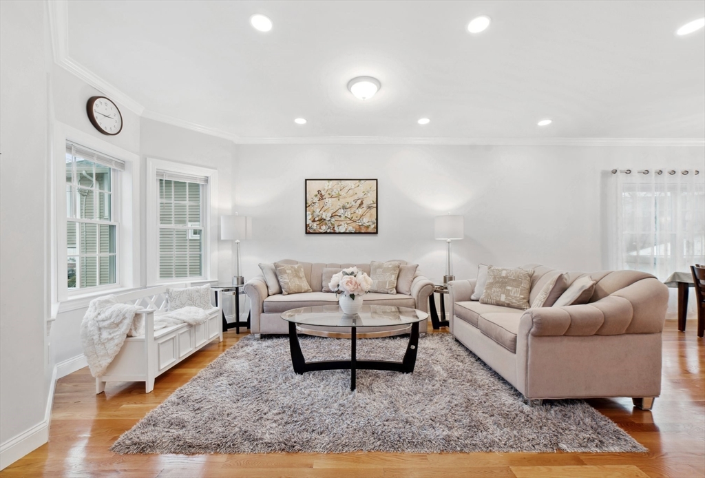 9 Webster St # 1