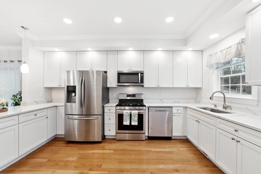 9 Webster St # 1