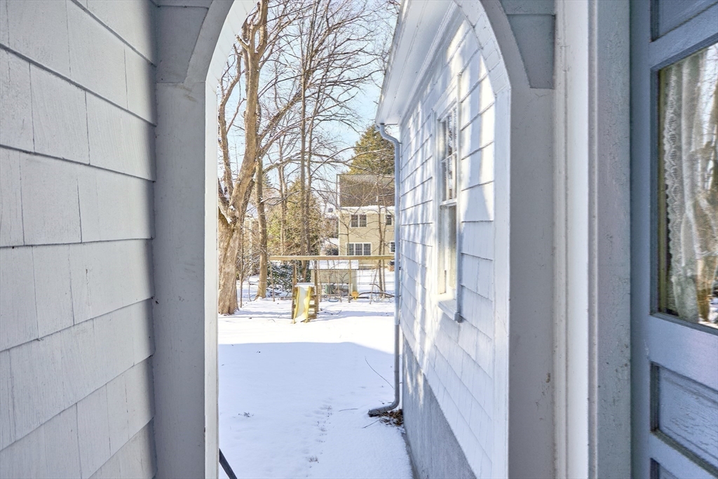 18 Bertwell Road
