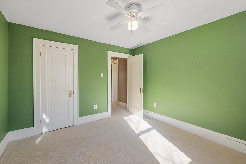 33 Hastings Lane