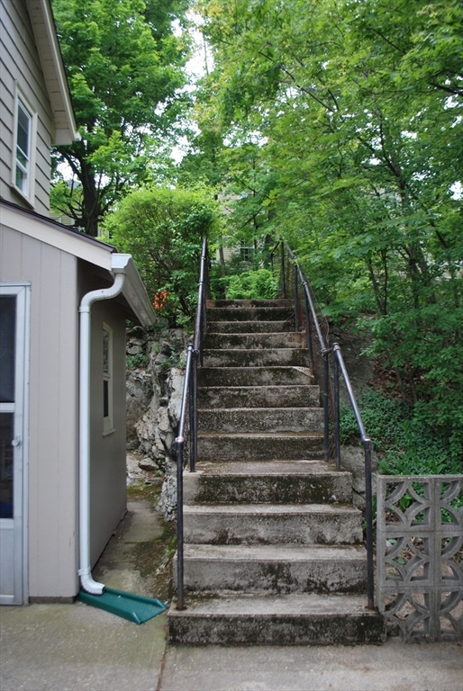 33 Hastings Lane