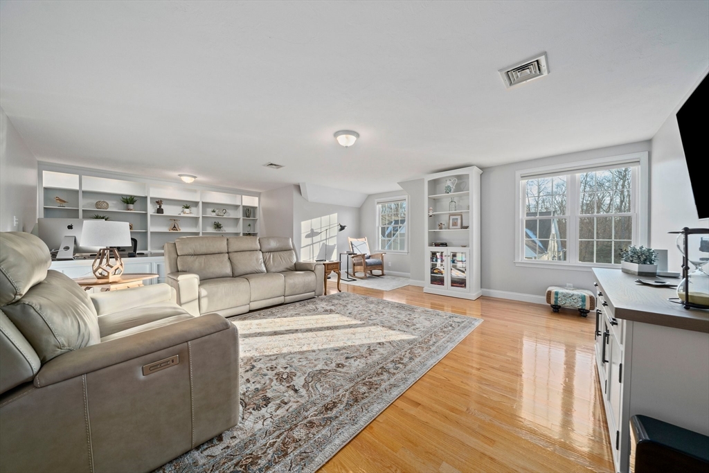 17 Northfield Dr # 17