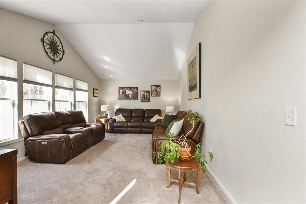 133 Long Duck Pond Road