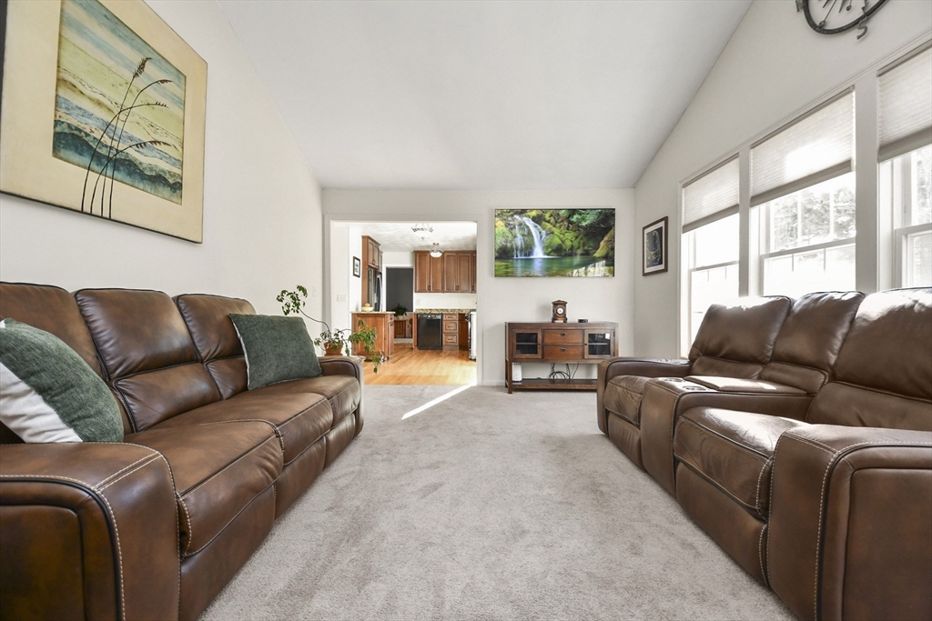 133 Long Duck Pond Road