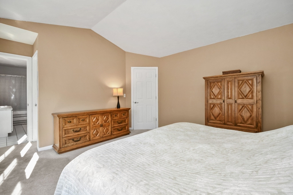 133 Long Duck Pond Road