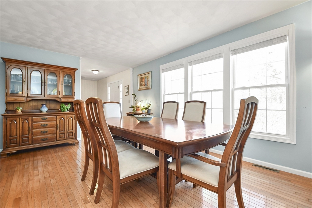 133 Long Duck Pond Road
