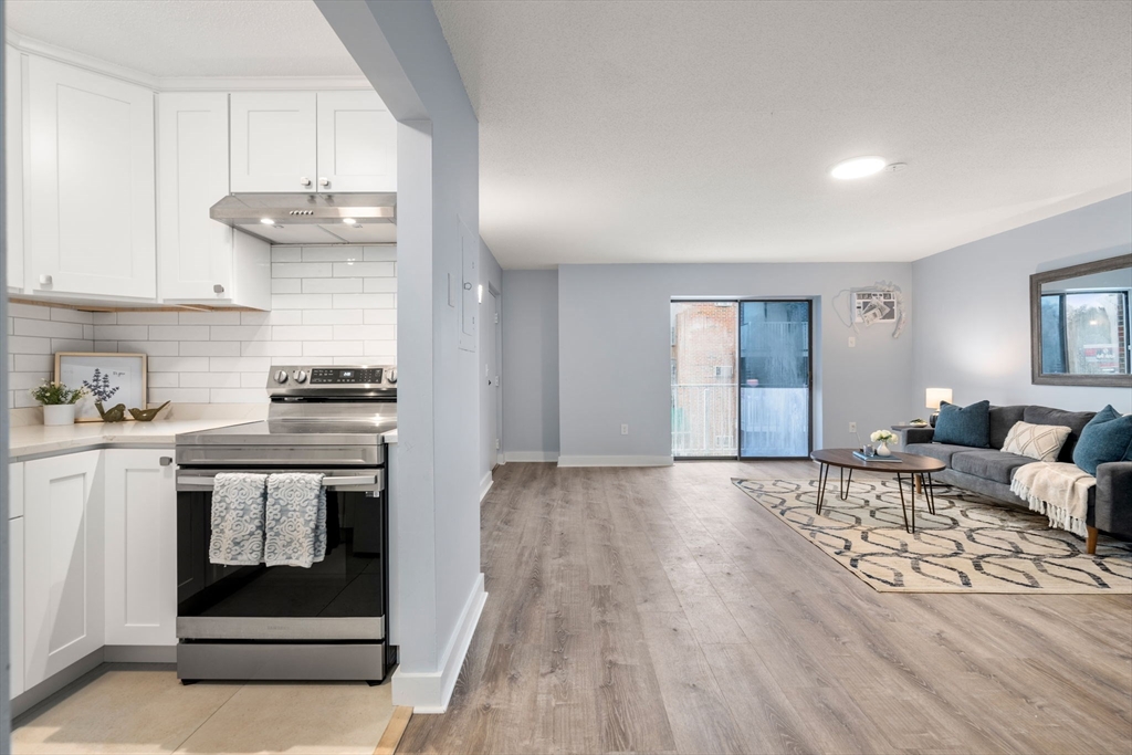 1186 Worcester # 230