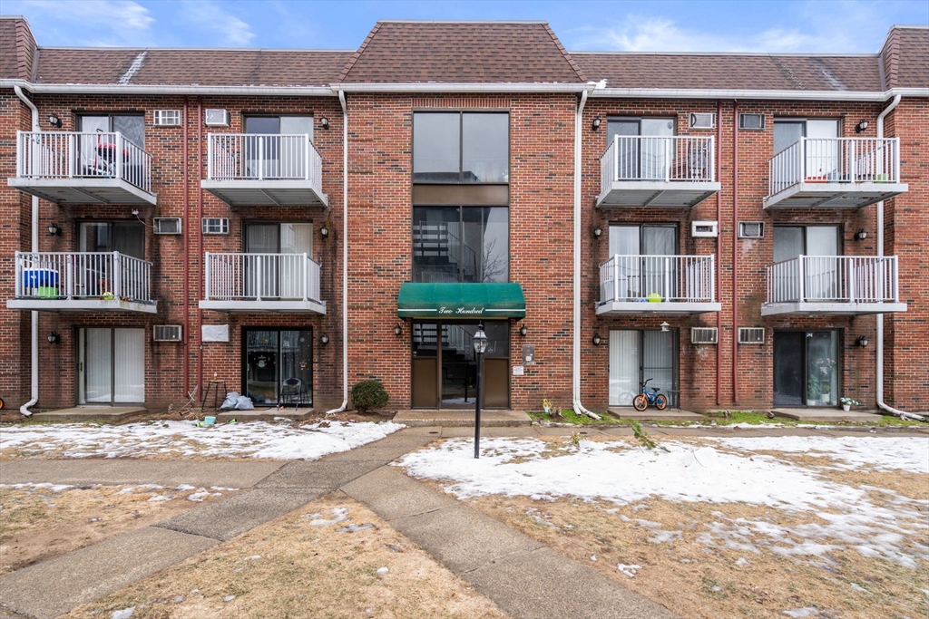 1186 Worcester # 230