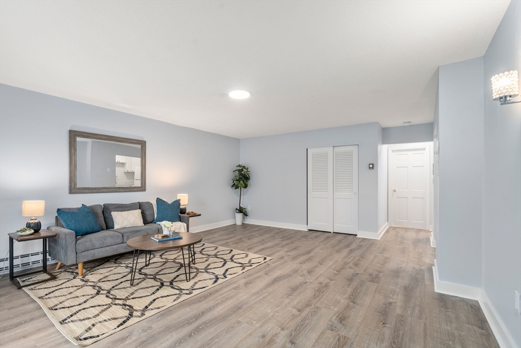 1186 Worcester # 230