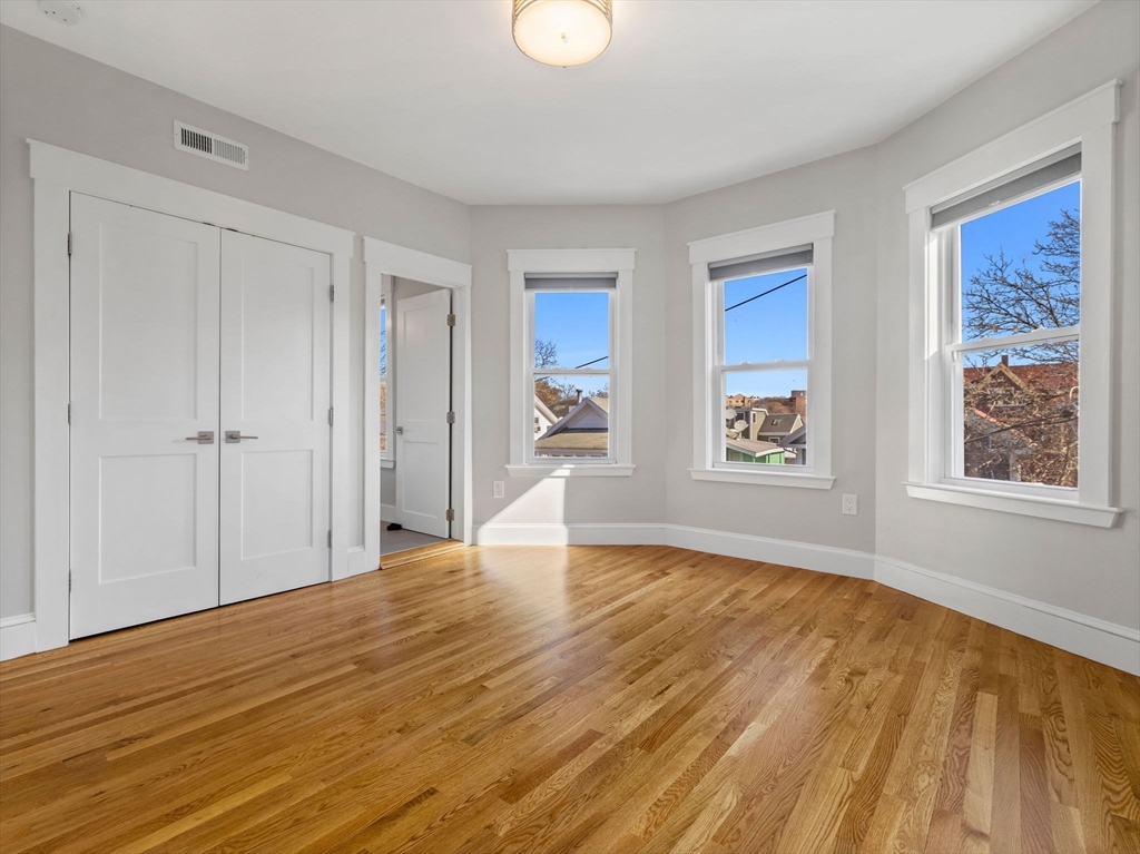 23 Howard Street # 3