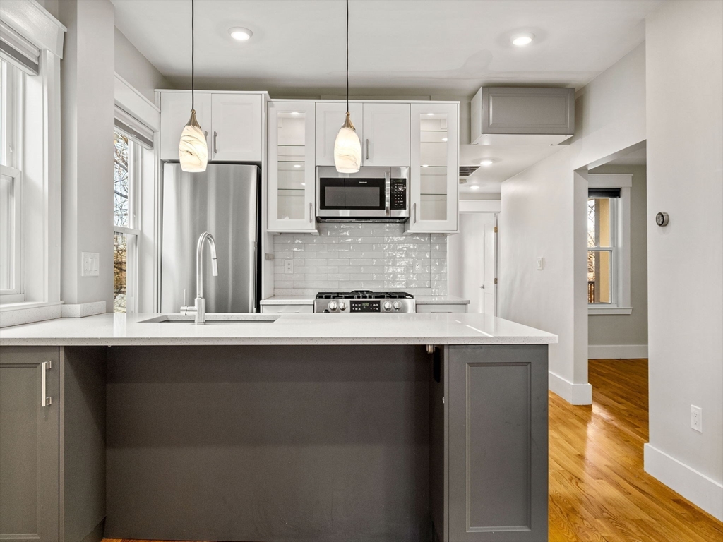23 Howard Street # 3