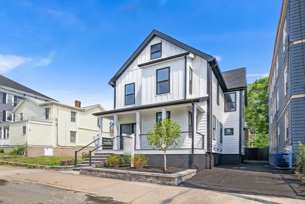 9 Vinal Ave
