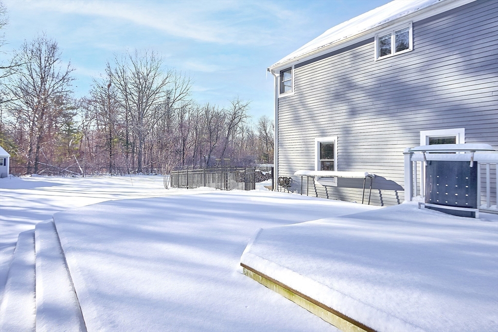 380 Burroughs Rd