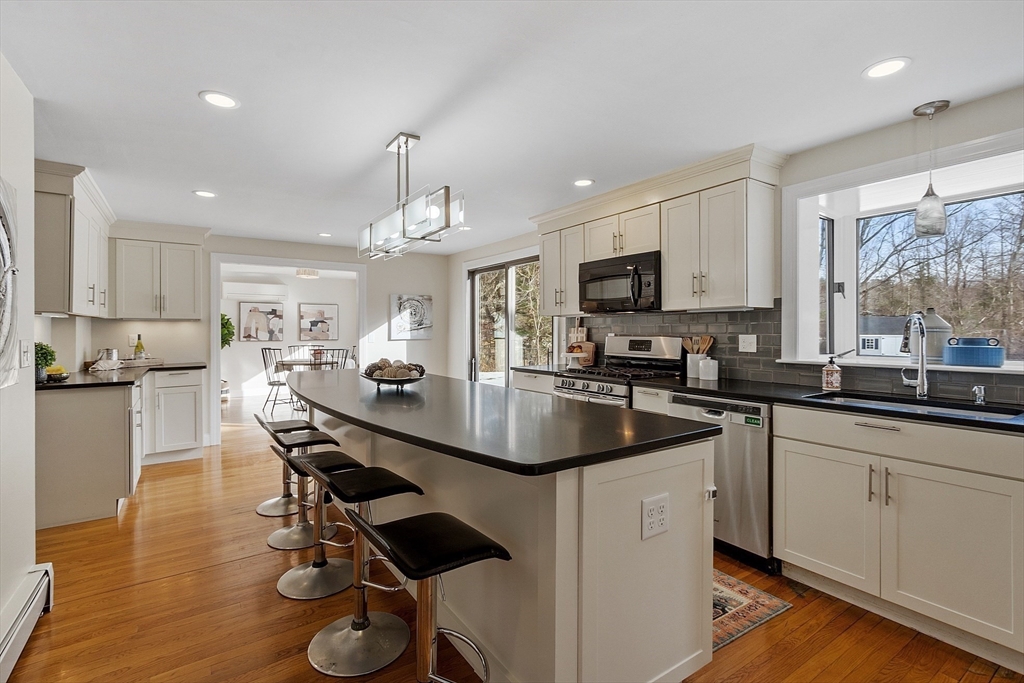 380 Burroughs Rd