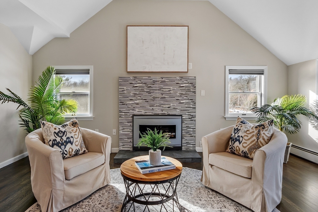 380 Burroughs Rd