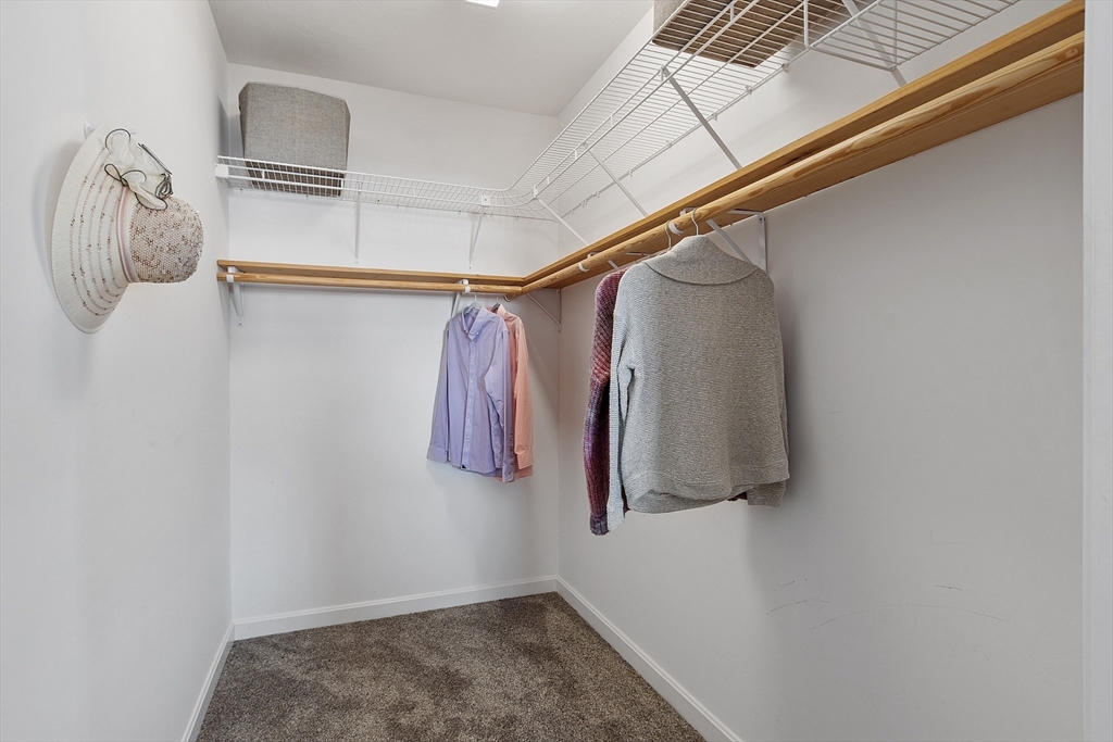 27 Hartland Way # 209