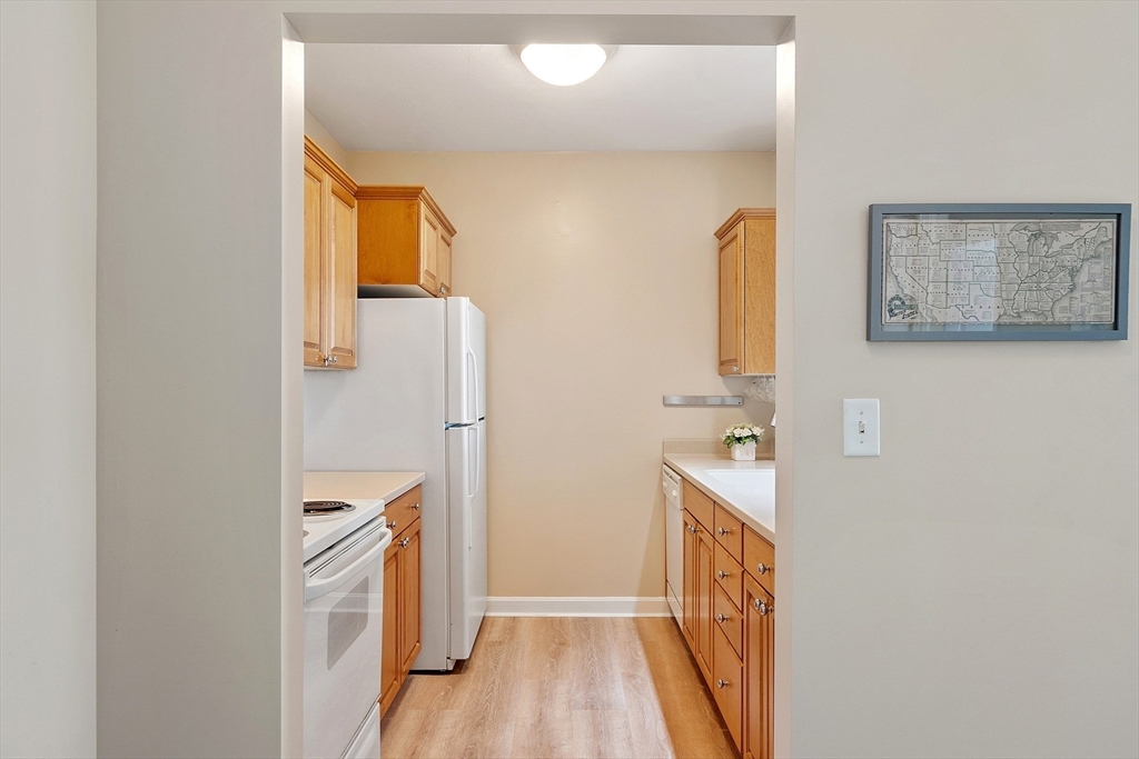 27 Hartland Way # 209