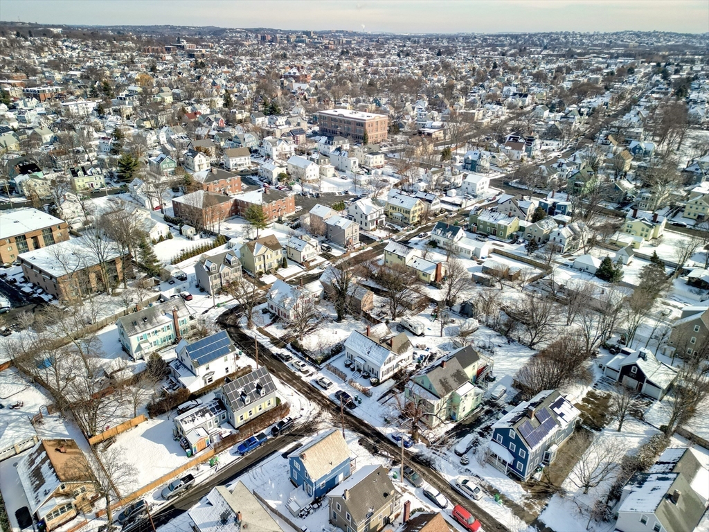 22 Pleasant Street