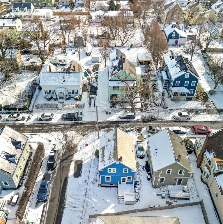 22 Pleasant Street