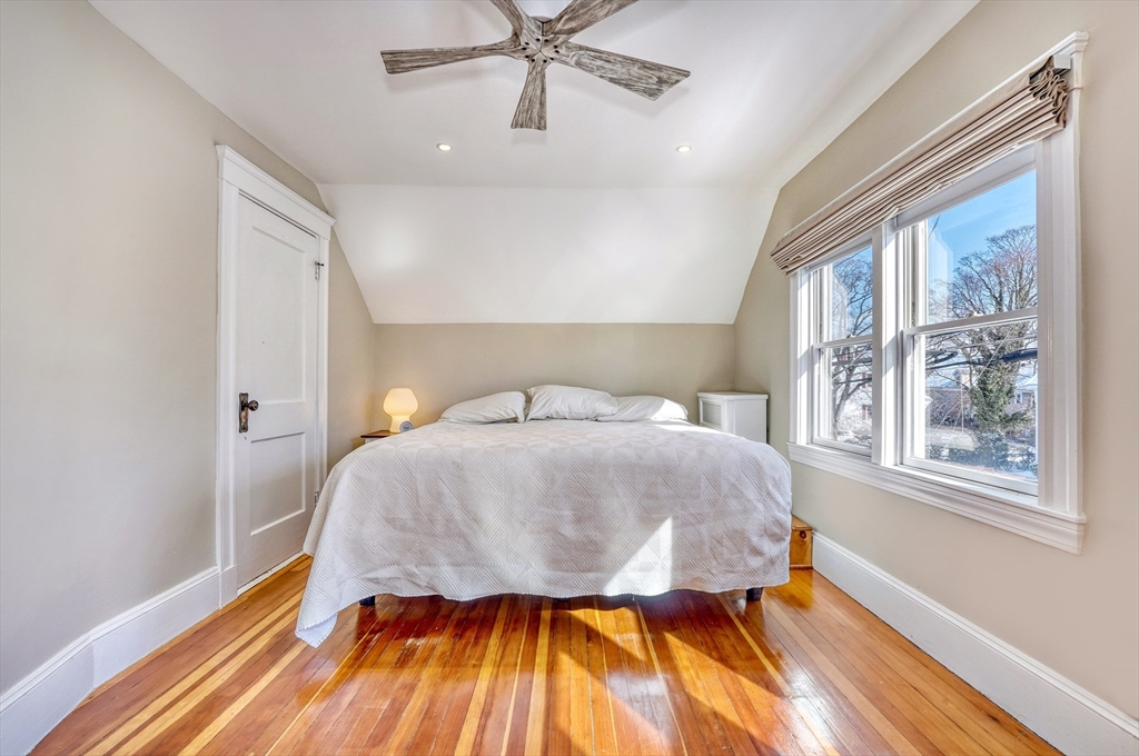 22 Pleasant Street