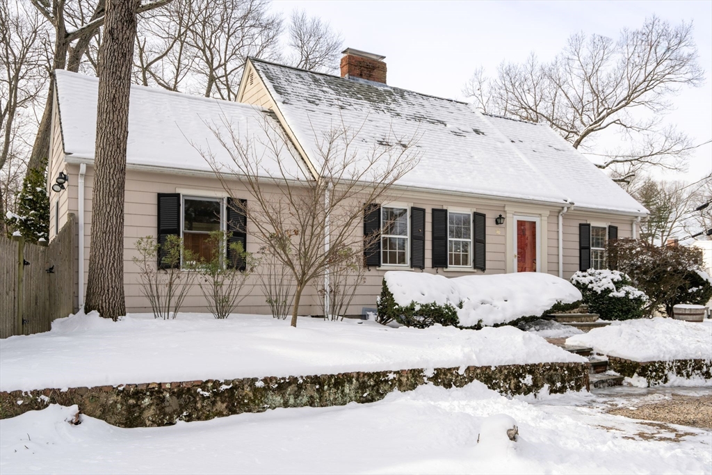 16 Colby Rd
