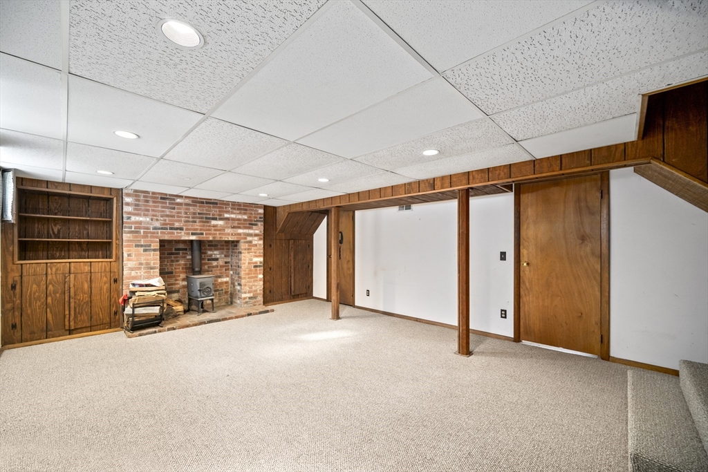 20 Bent Brook Road