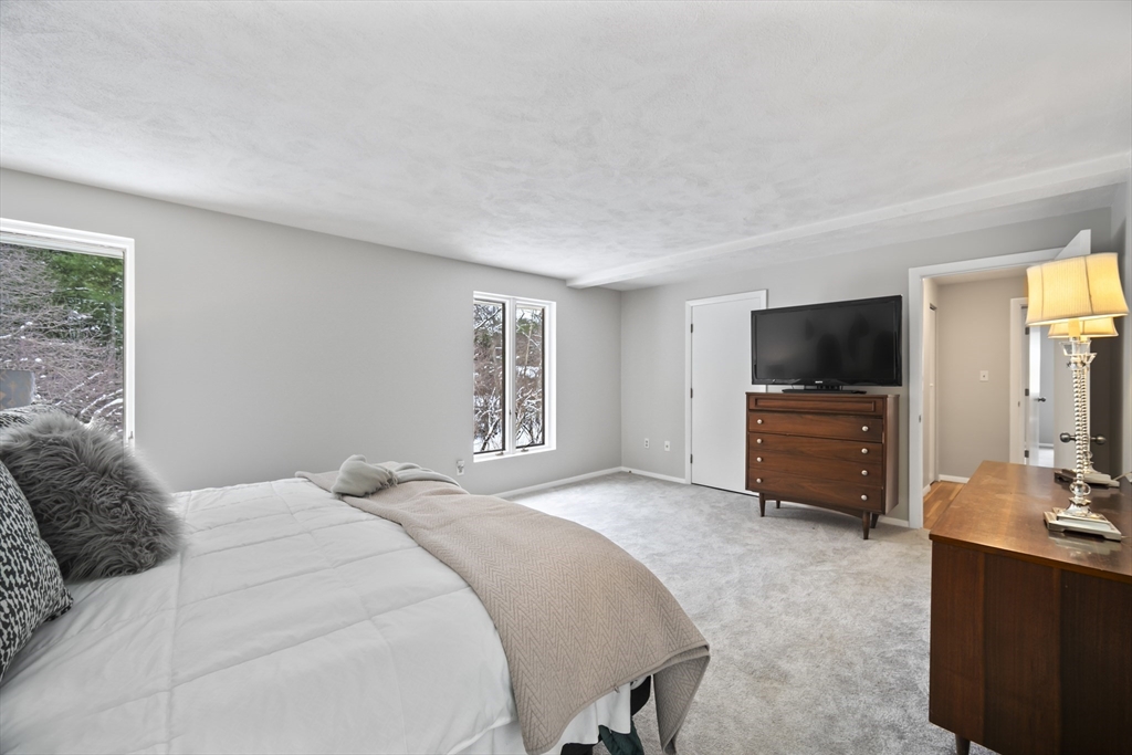 20 Bent Brook Road