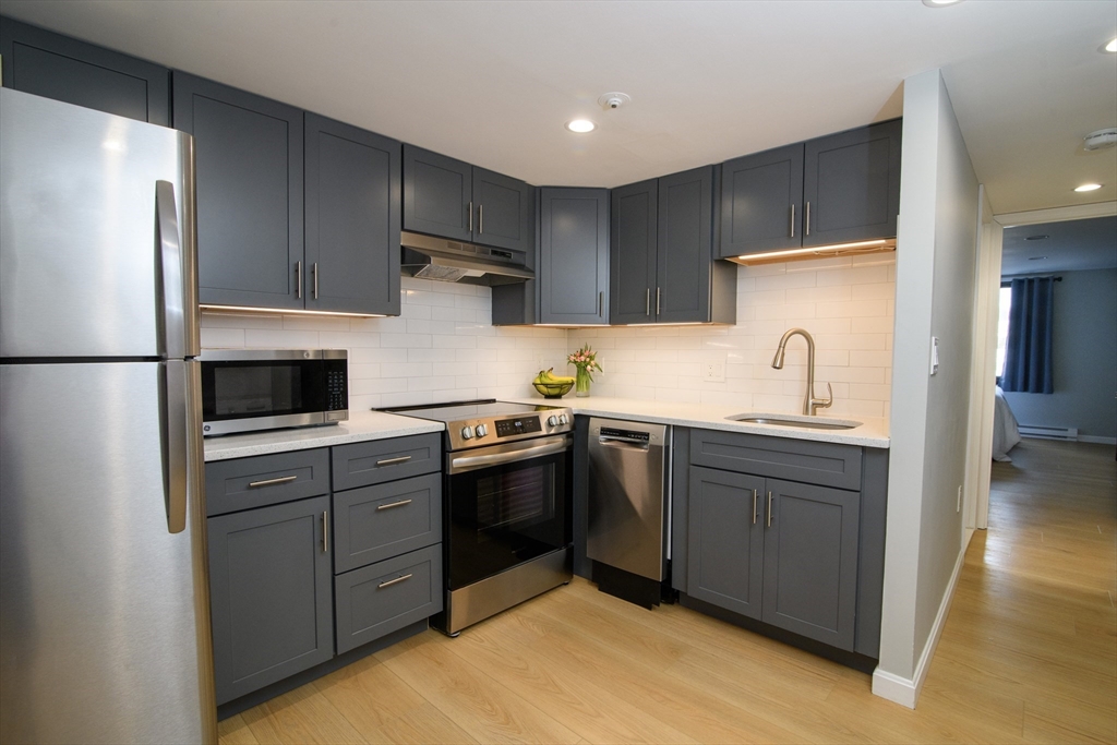 49 Melrose St Unit: 1A